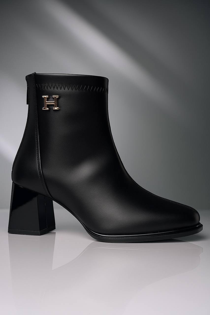 BOOTS HERMES PARIS 2025